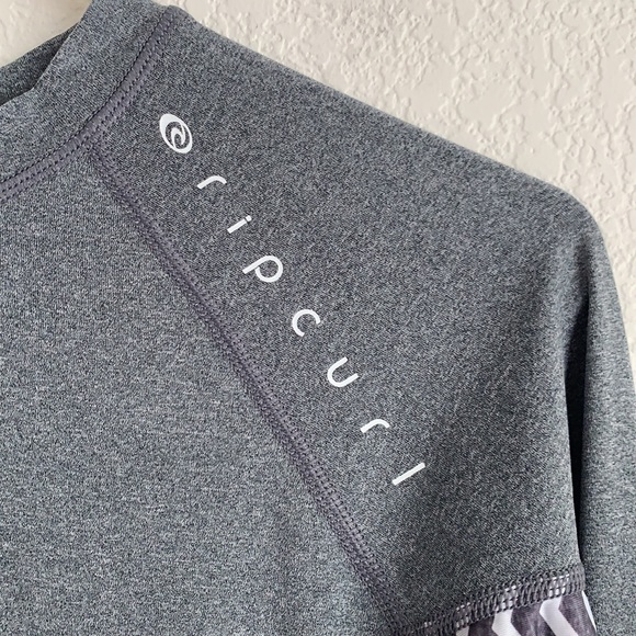 Rip Curl Trestles UV Long Sleeve Rashguard - Picture 4 of 6